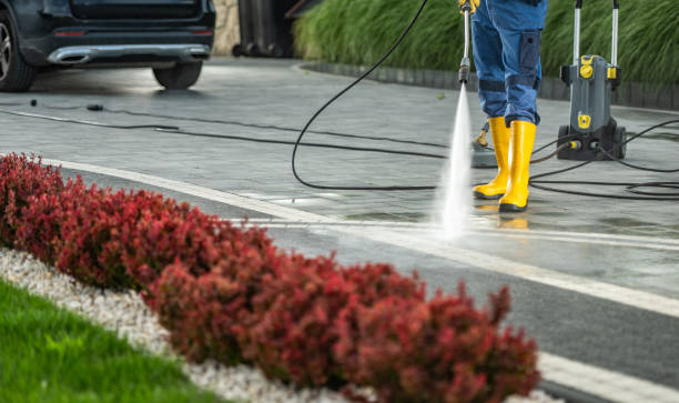 Why Choose Our Certified Pressure Washing Experts for Your Project Needs in Park Rapids, MN?